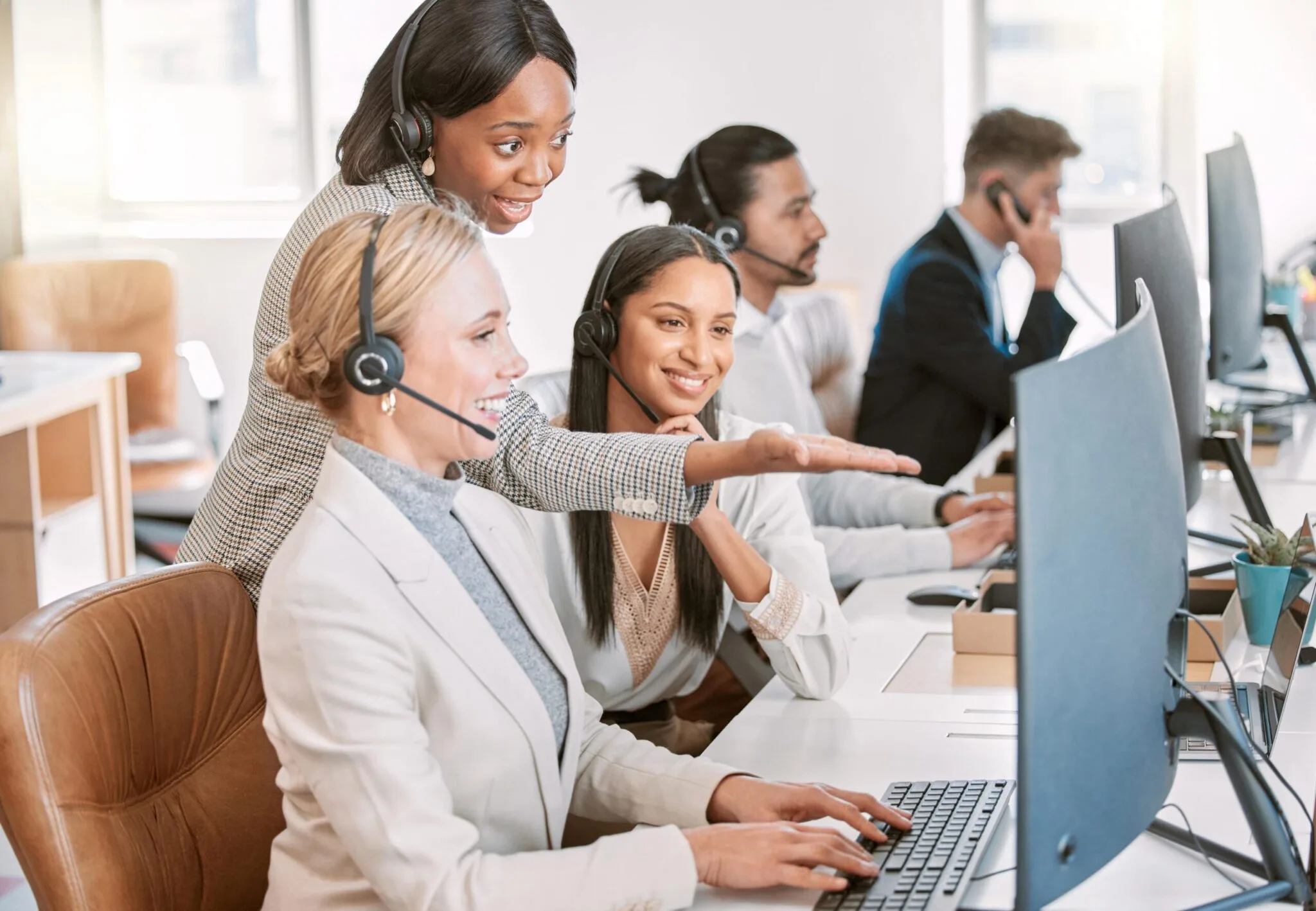 How to Streamline Call Center Operations: What You Need to Know About Abandoned Calls and After-Call Work
